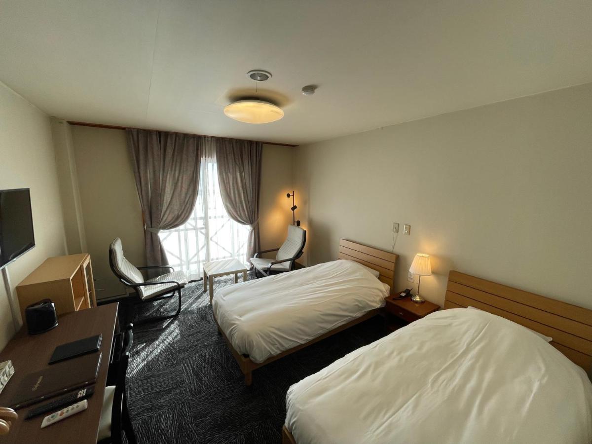 Отель Togari Onsen Alpen Plaza Iiyama Экстерьер фото