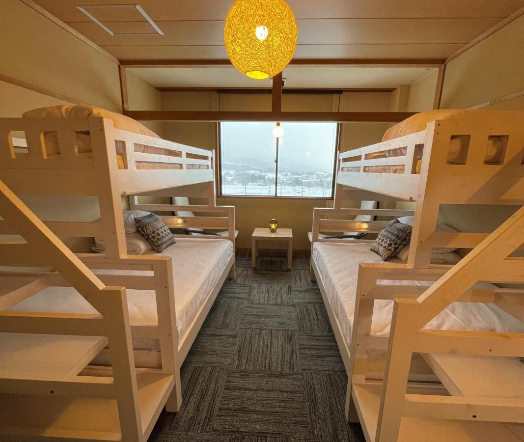 Отель Togari Onsen Alpen Plaza Iiyama Экстерьер фото